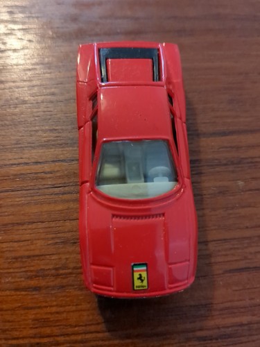 Modellauto maisto ferrari - -,