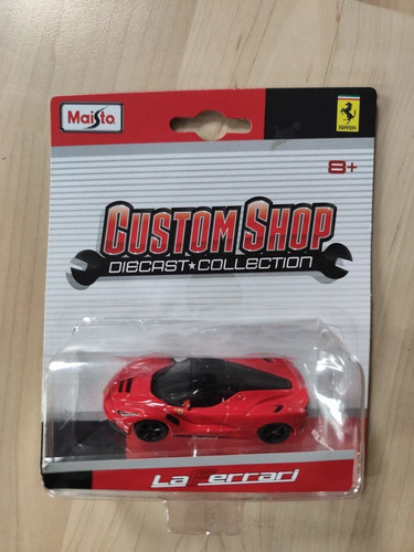 Maisto laferrari - maisto,